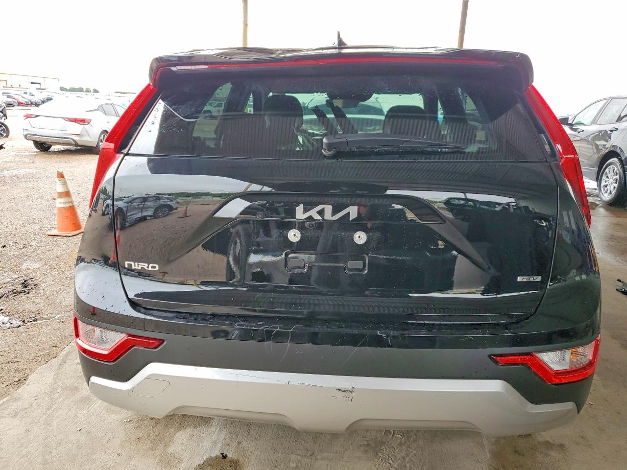 2026 KIA NIRO LX