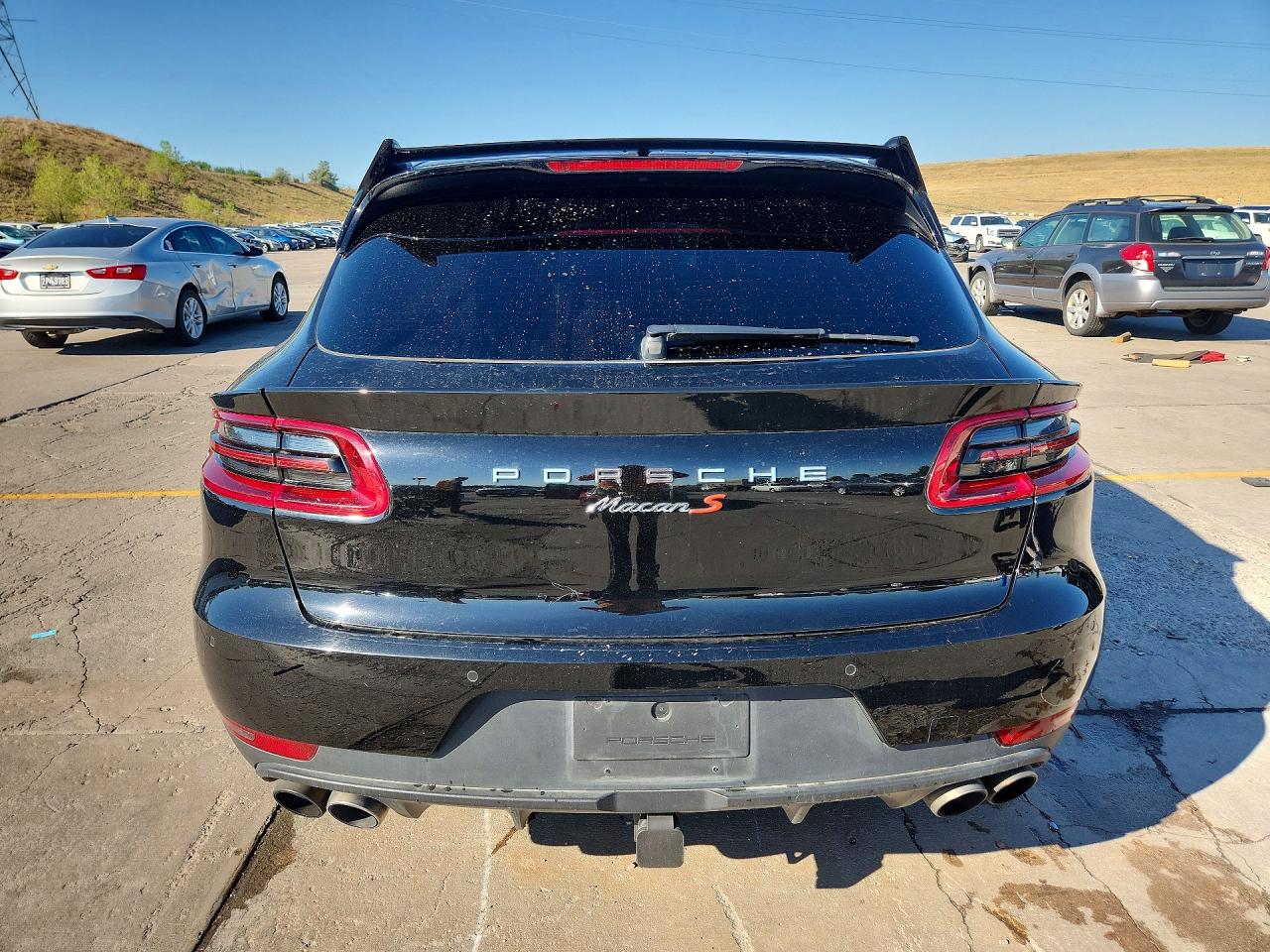 2015 PORSCHE MACAN