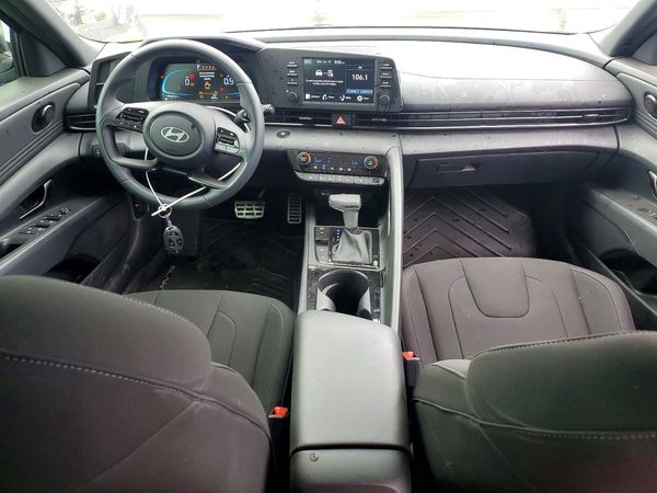 2026 HYUNDAI ELANTRA