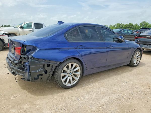 2018 BMW 320