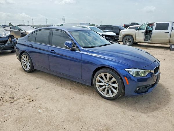 2018 BMW 320