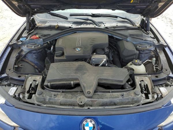 2018 BMW 320