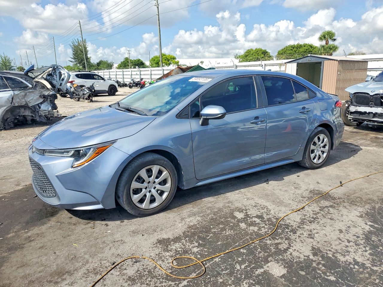 2022 TOYOTA COROLLA LE