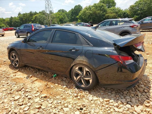 2023 HYUNDAI ELANTRA