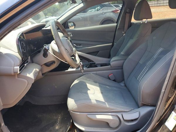 2023 HYUNDAI ELANTRA