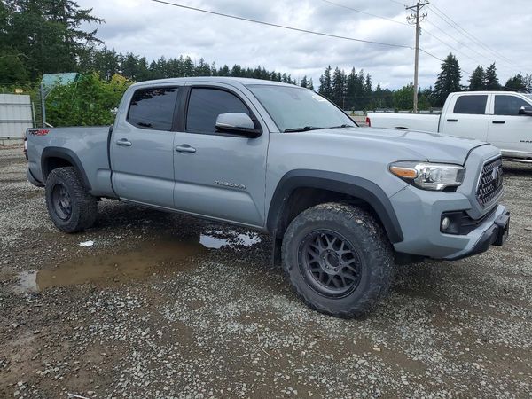 2019 TOYOTA TACOMA SR5