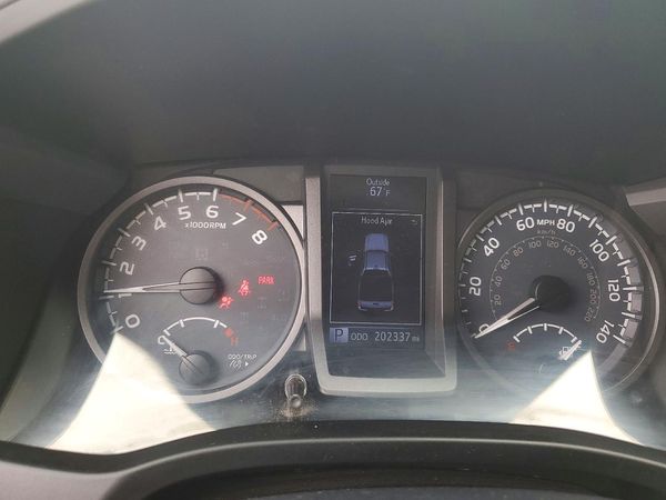 2019 TOYOTA TACOMA SR5