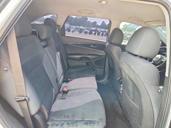 2019 KIA SORENTO L, LX, S