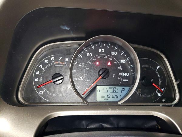 2015 TOYOTA RAV4 LE (X Grade)