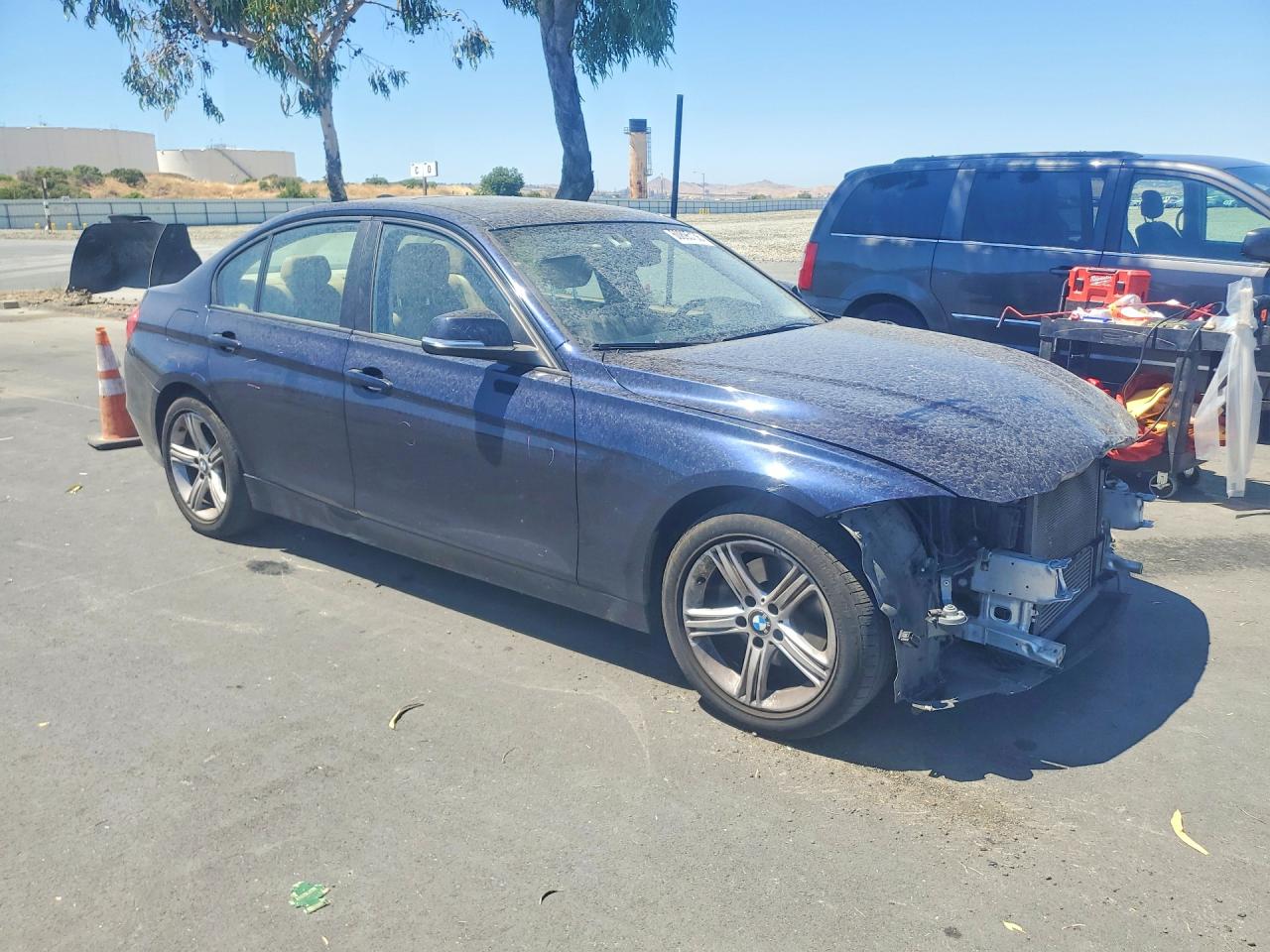 2013 BMW 320 SA