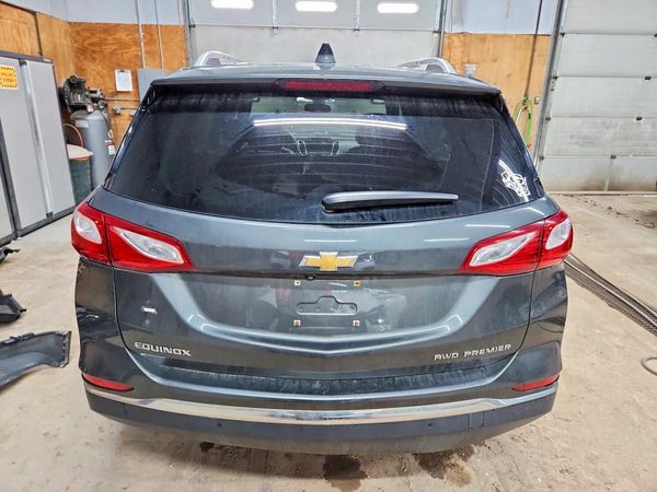 2019 CHEVROLET EQUINOX Premier (1LZ)