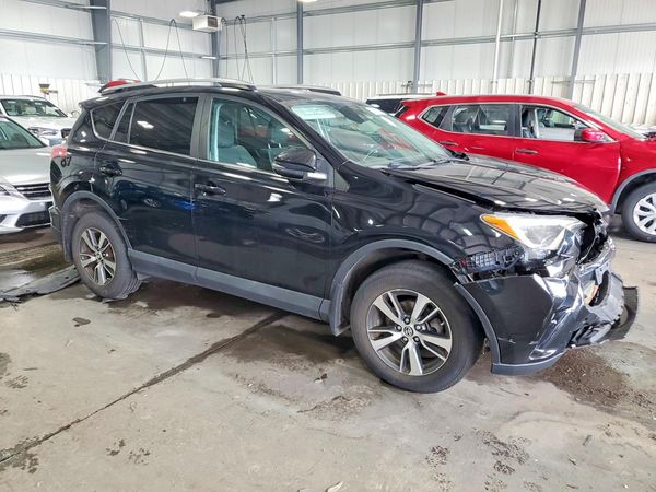 2018 TOYOTA RAV4 Adventure/XLE