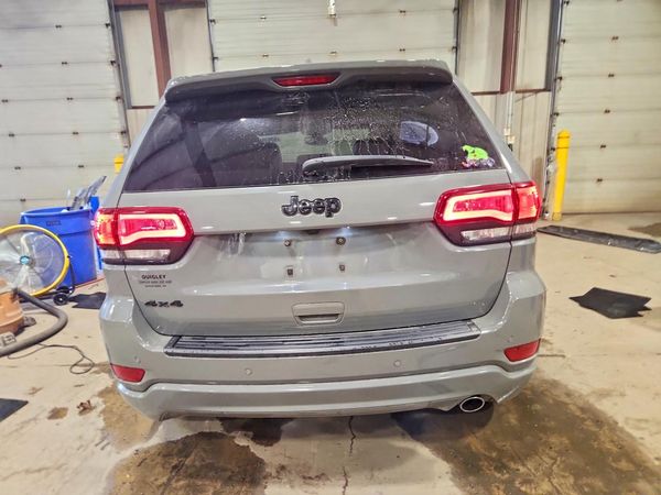 2020 JEEP GRAND CHEROKEE LAREDO 4X4