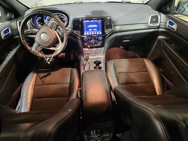 2020 JEEP GRAND CHEROKEE LAREDO 4X4