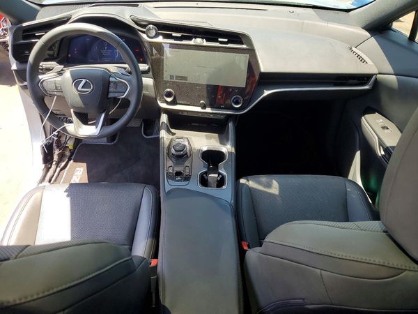 2023 LEXUS RZ 450e Luxury/Premium