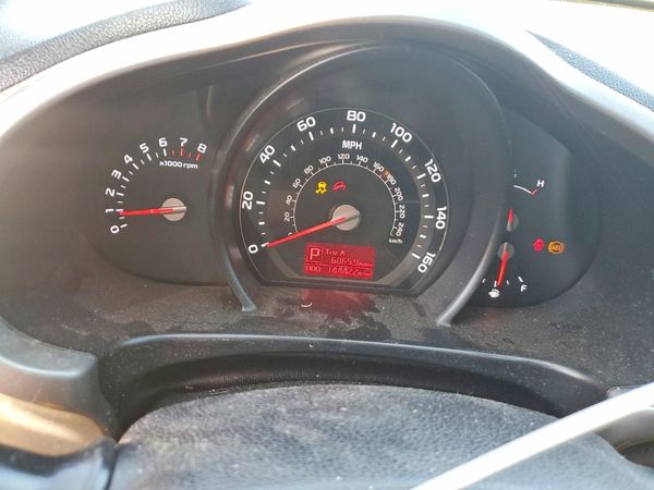 2014 KIA SPORTAGE LX