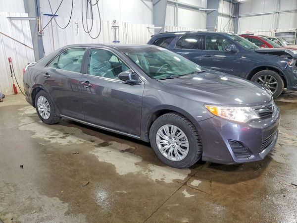2013 TOYOTA CAMRY
