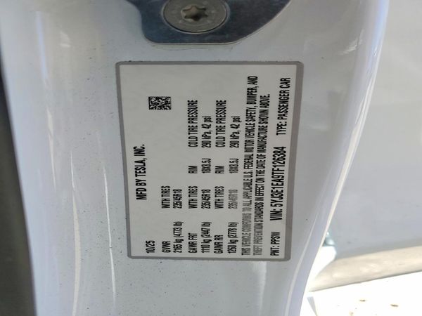 2026 TESLA MODEL 3