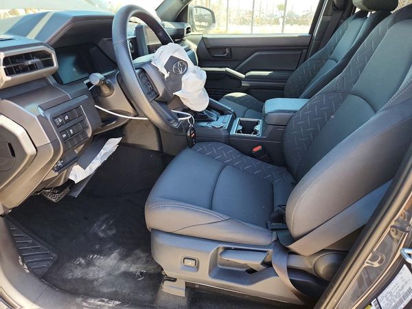 2025 TOYOTA TACOMA