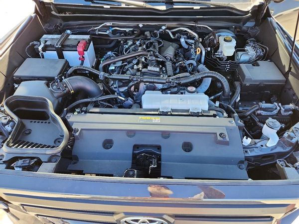 2025 TOYOTA TACOMA