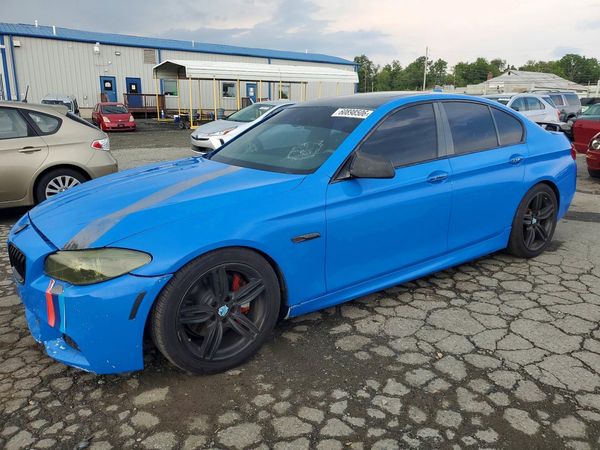 2012 BMW 550