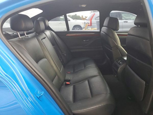 2012 BMW 550