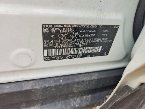 2021 TOYOTA RAV4 XLE