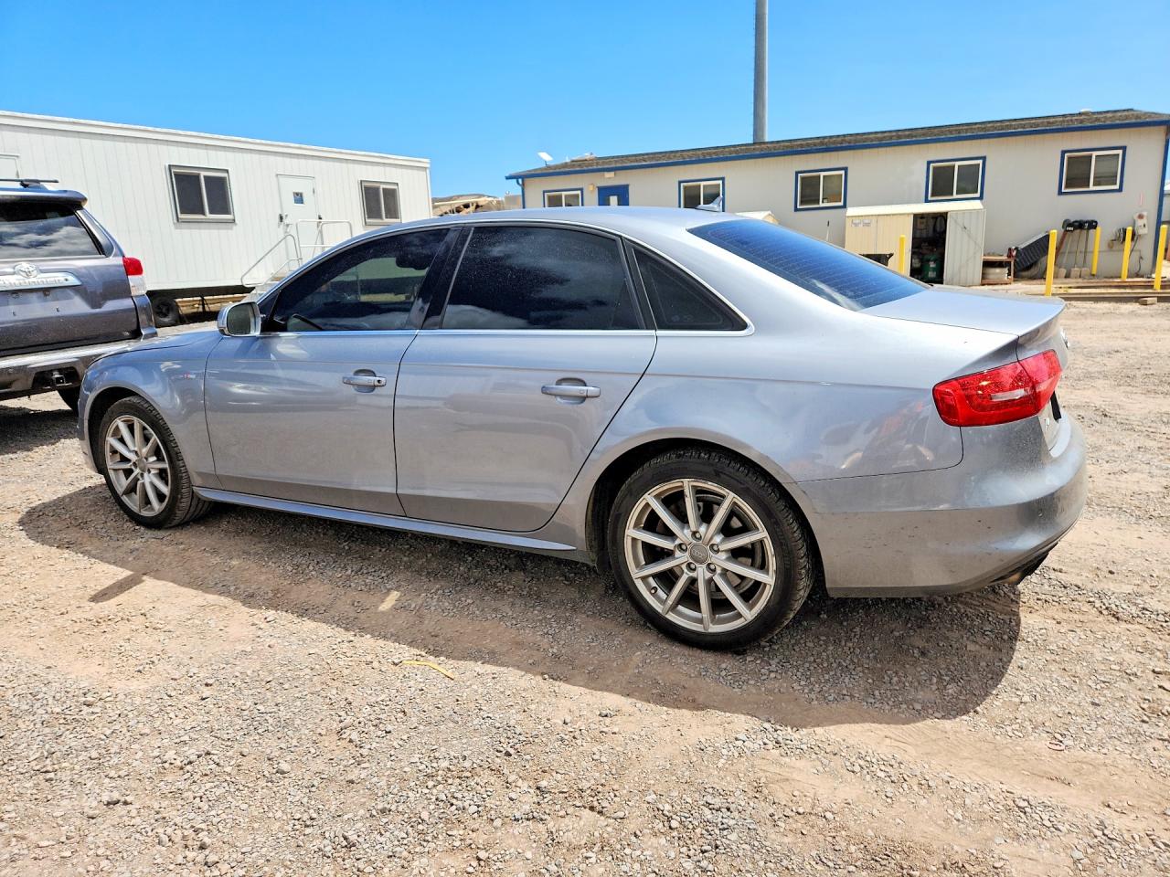 2015 AUDI A4