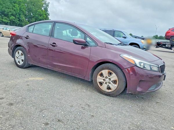 2017 KIA FORTE LX Base