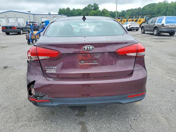 2017 KIA FORTE LX Base