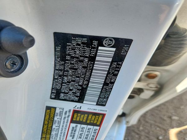 2017 TOYOTA CAMRY LE/SE/XLE/XSE — VINS