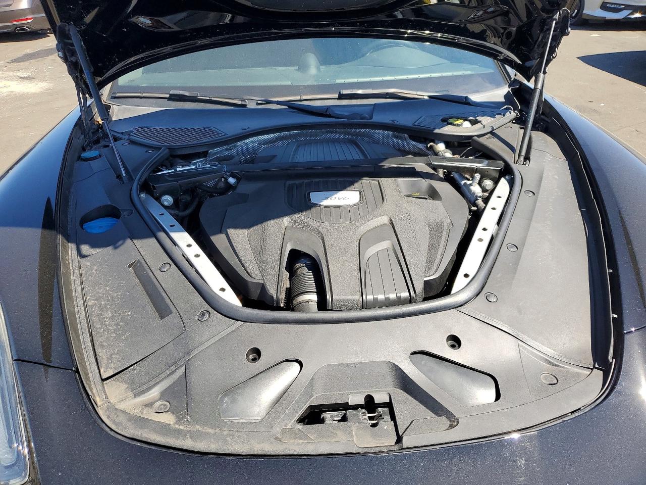 2018 PORSCHE PANAMERA Base / 4