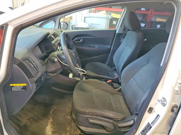 2015 KIA RIO LX