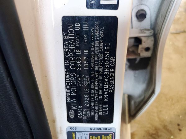 2015 KIA RIO LX