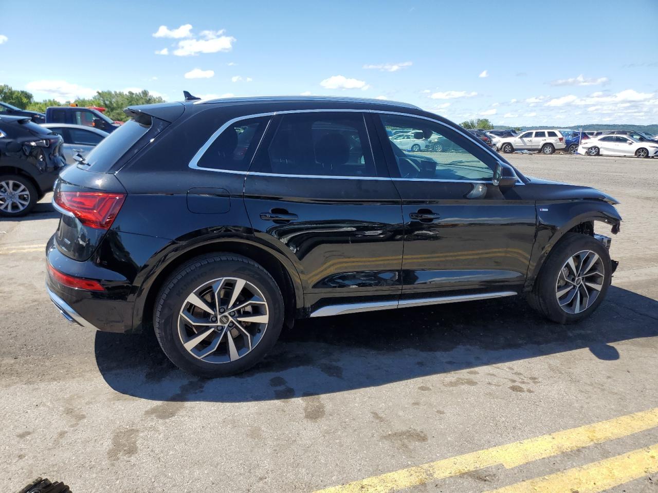 2022 AUDI Q5 S Line quattro Premium