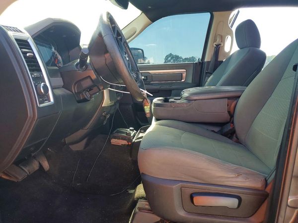 2016 RAM 2500 SLT