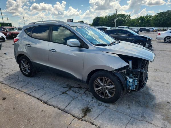 2015 HYUNDAI TUCSON GLS (Middle)