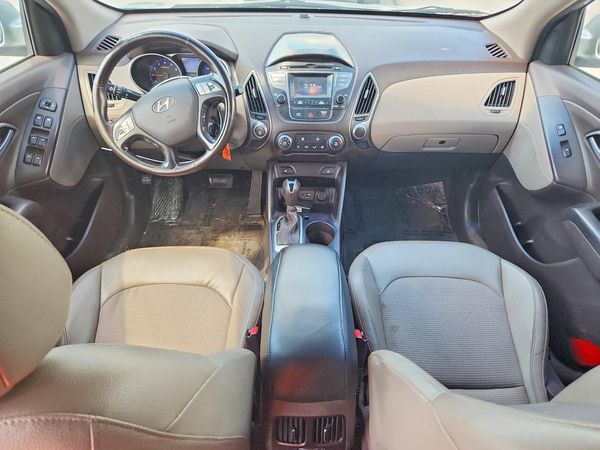 2015 HYUNDAI TUCSON GLS (Middle)