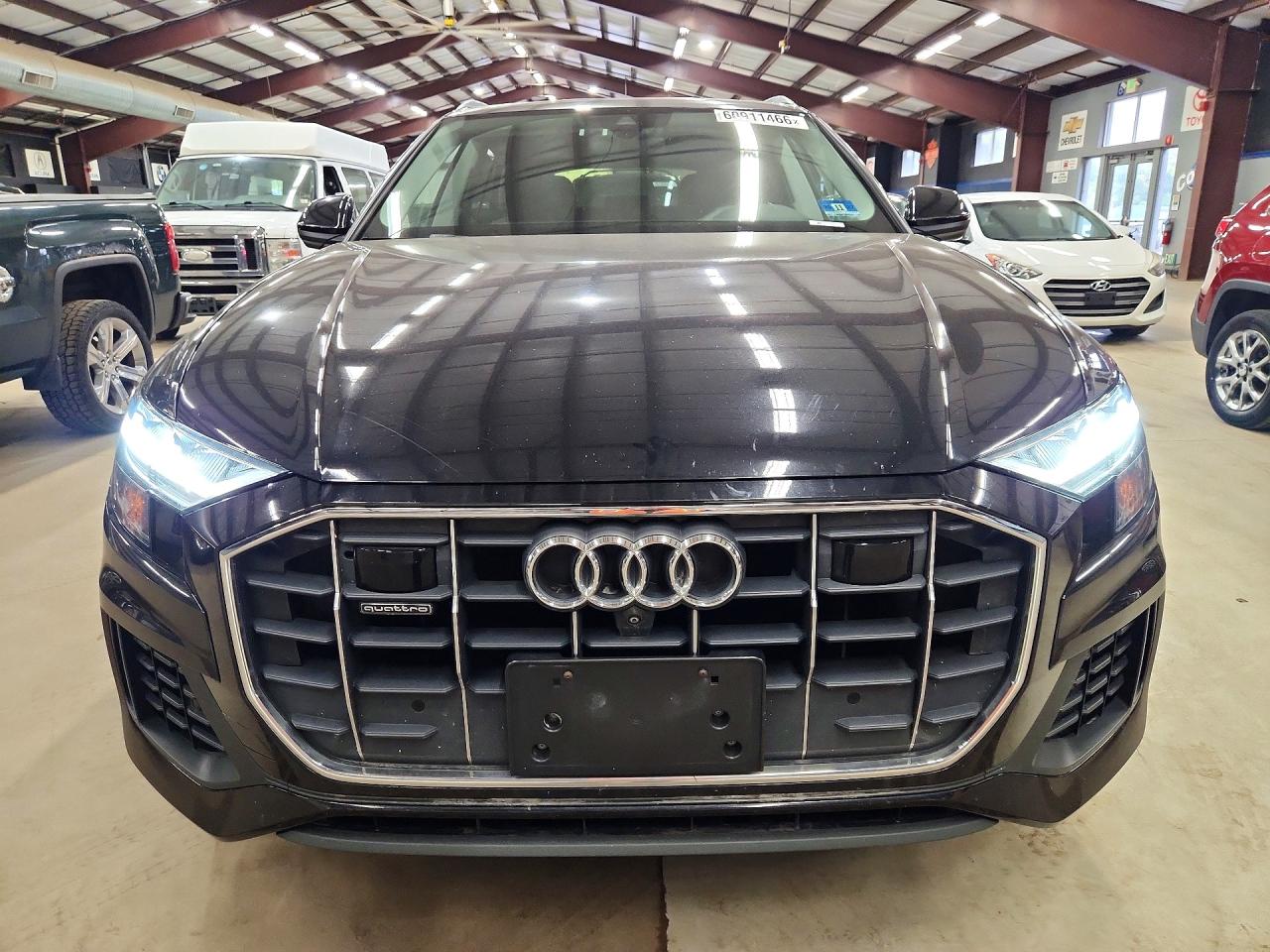 2019 AUDI Q8 quattro Premium Plus