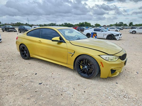 2015 BMW M4