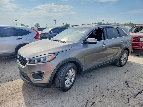 2016 KIA SORENTO L / LX