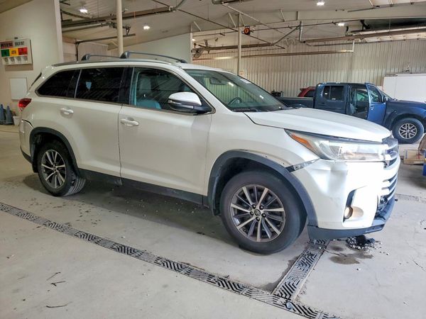 2019 TOYOTA HIGHLANDER SE/XLE