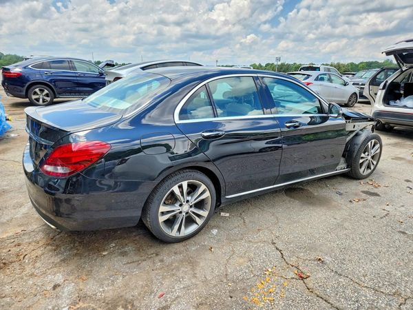 2017 MERCEDES-BENZ C C300