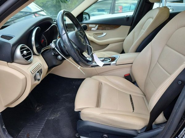 2017 MERCEDES-BENZ C C300