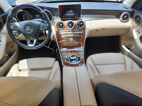 2017 MERCEDES-BENZ C C300
