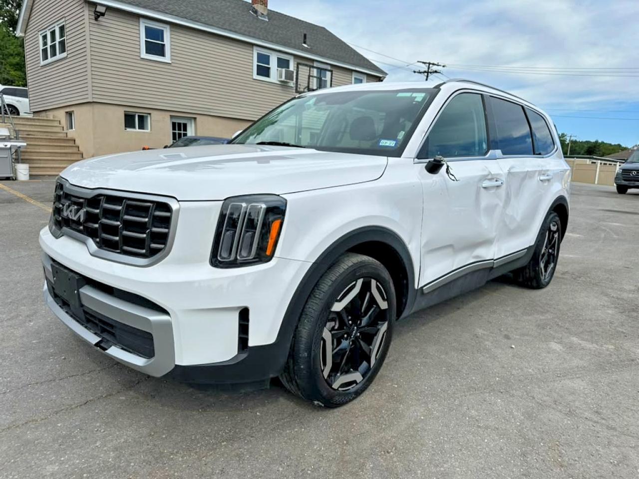 2025 KIA TELLURIDE S