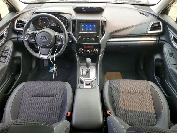 2022 SUBARU FORESTER