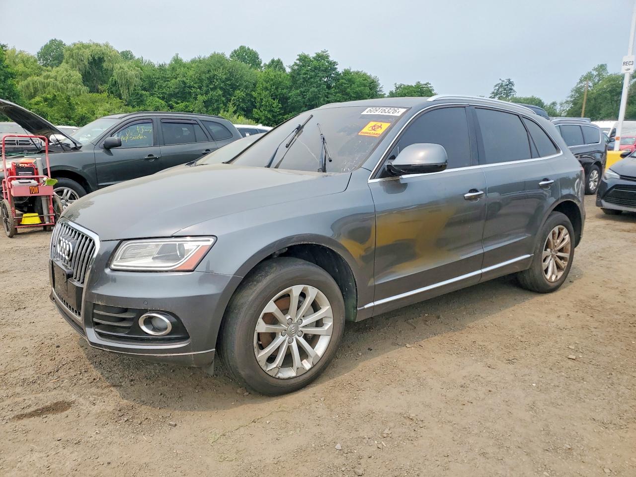 2016 AUDI Q5 quattro Premium Plus