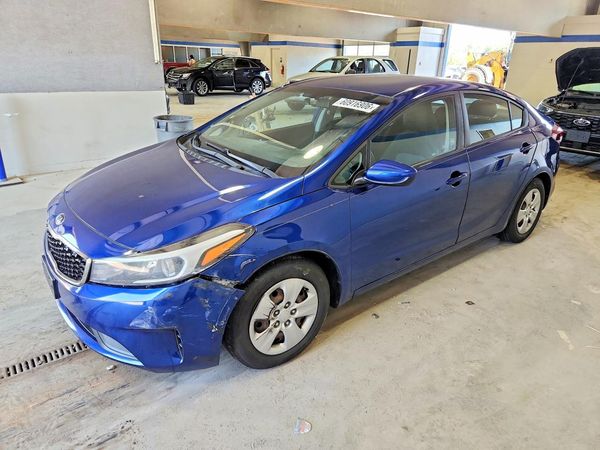 2018 KIA FORTE LX Base