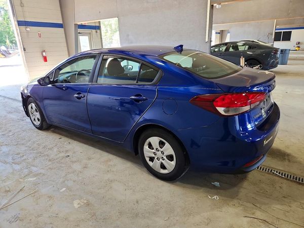 2018 KIA FORTE LX Base